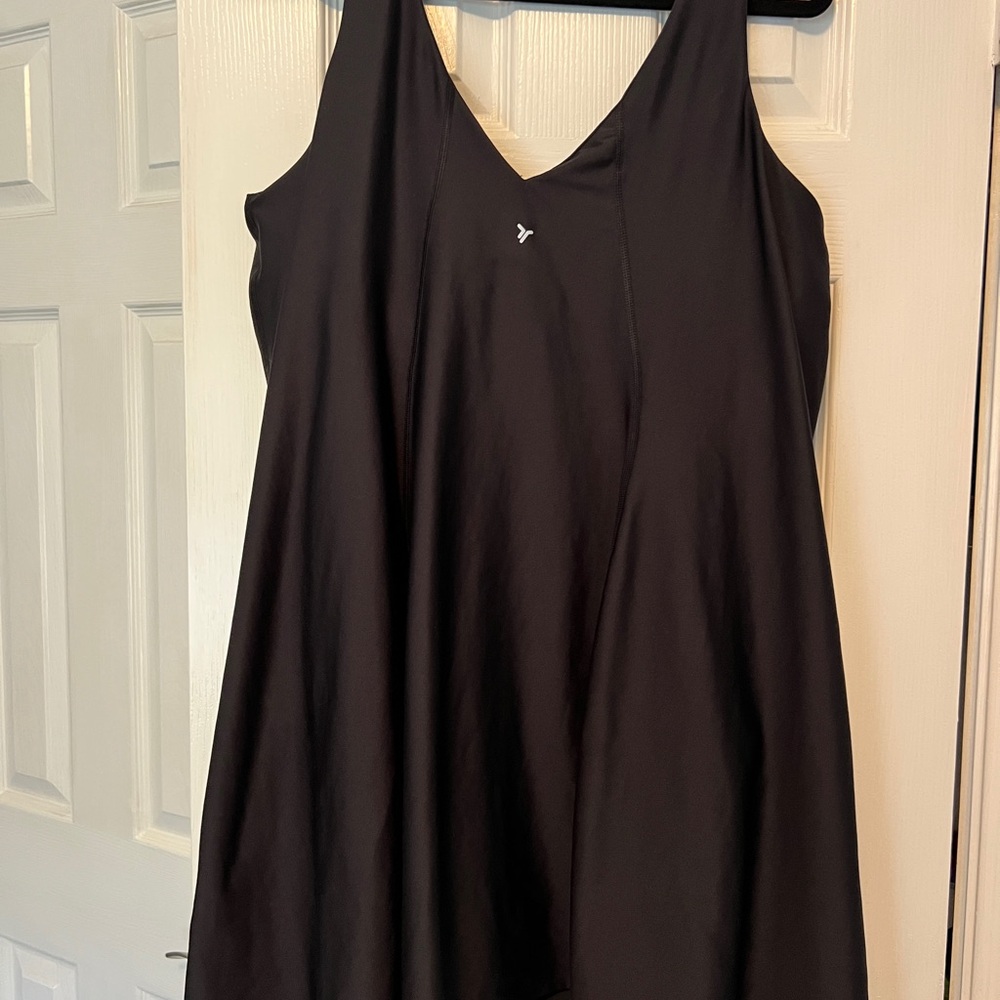 Old Navy Active Dress NWOT - Picture 2 of 5